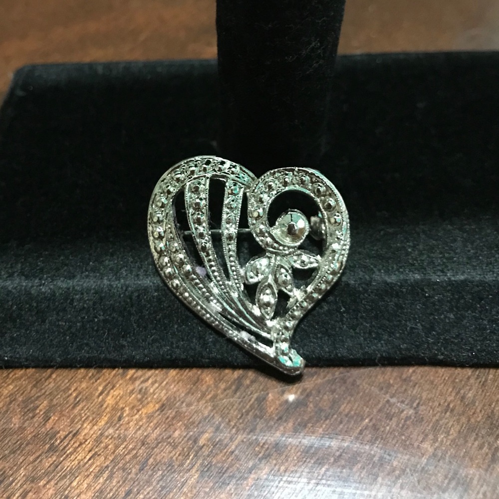 Small Silver Heart Brooch